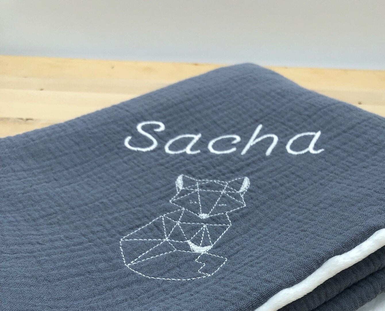 Couverture bébé double gaze de coton brodé Sherpa/Plaid gaze de coton Sherpa bleu